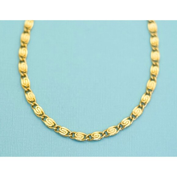 Vintage Gold S Chain Necklace of 28 Inches by Avon - E3 - Picture 1 of 3